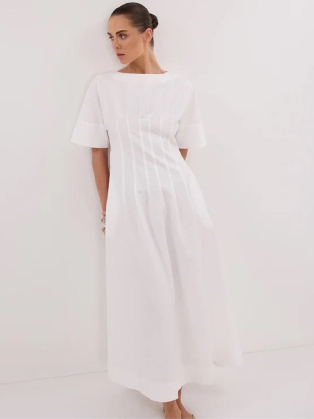 Dissh Daphne White Sleeve Midi Dress